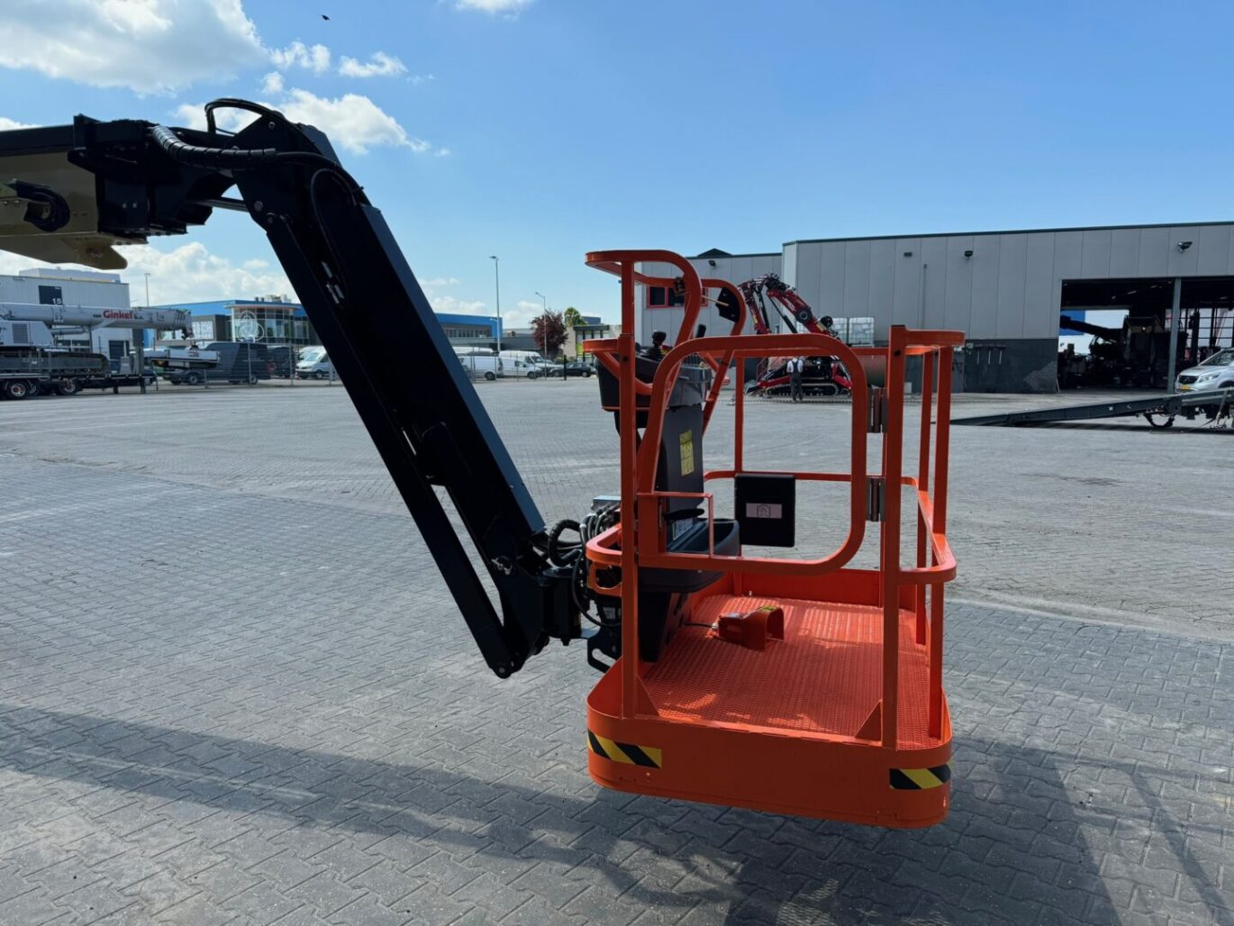 A0C87288 CFBD 4303 B55B C9F949755A15